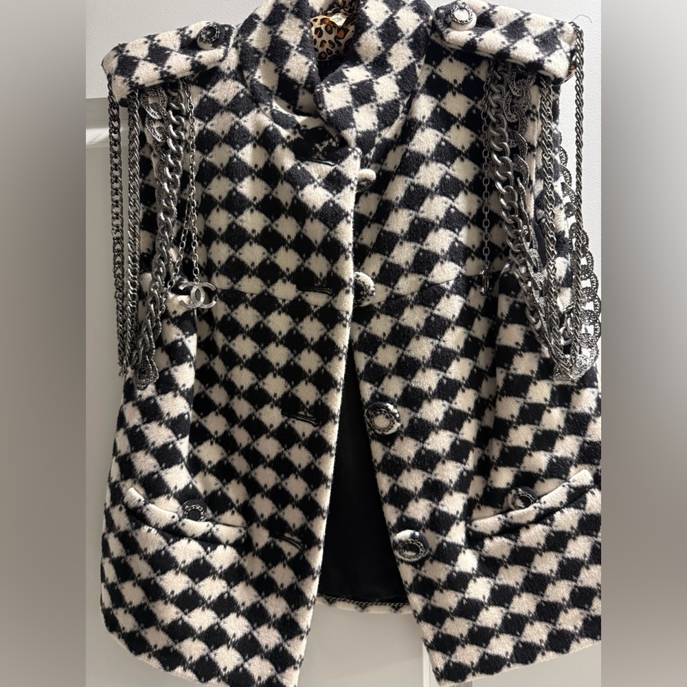 CHANEL Black and White Tweed Military-Style Vest with Chain Epaulettes